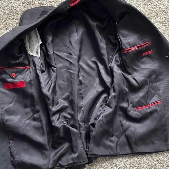 Men’s Alfani Suit Jacket and Matching Pants Set - Picture 5 of 10